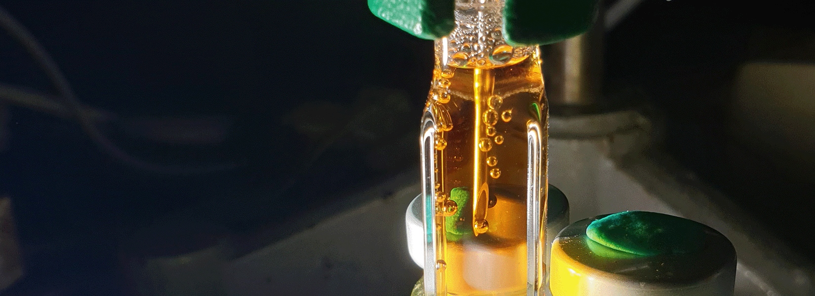 Hydrogen production by a fully de novo enzyme